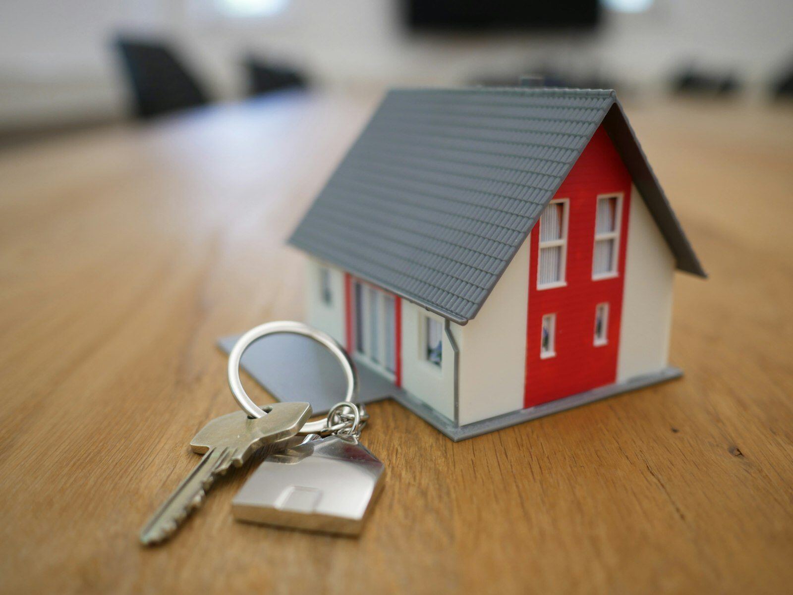 Real estate advisory
